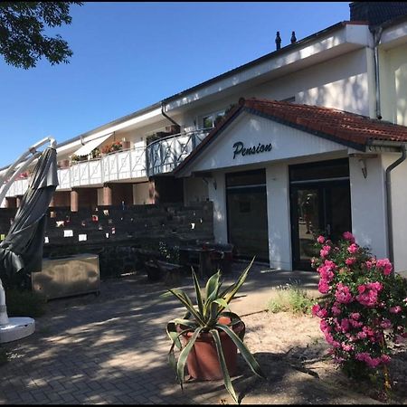 Pension " Zu Den Linden" Trin Trinwillershagen المظهر الخارجي الصورة